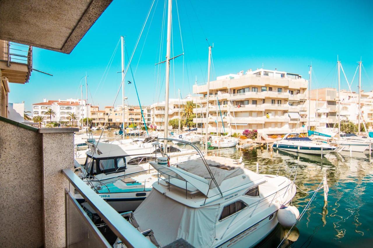 Edificio La Sardana Leilighet Empuriabrava Eksteriør bilde